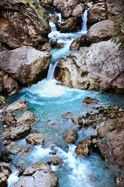 Nature 095
